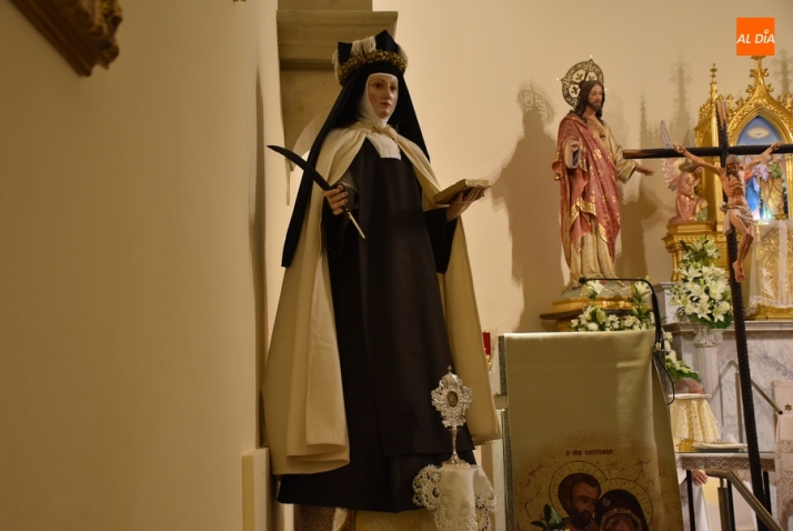 Las Carmelitas iniciarán este lunes su novena en honor a Santa Teresa