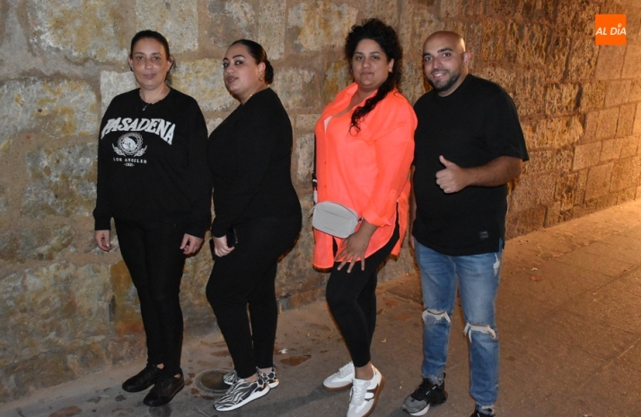 Eh, sácanos una foto: Apurando el ‘verano’ festivo