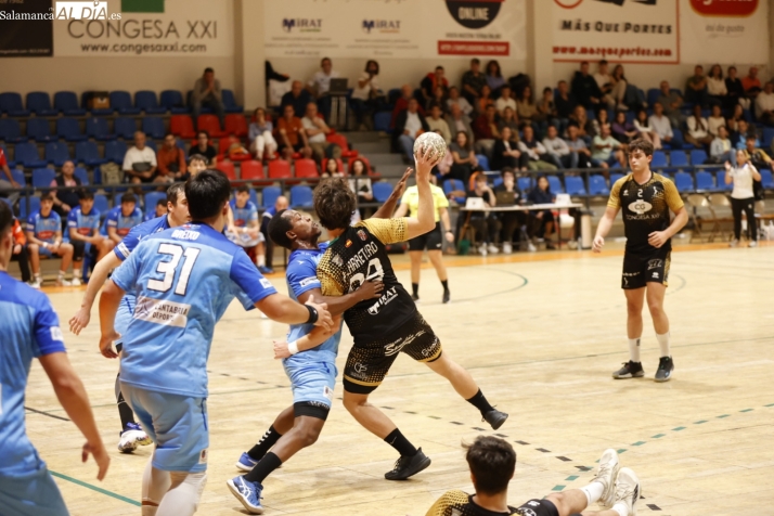 Primera victoria del BM Salamanca este curso a domicilio (30-32)
