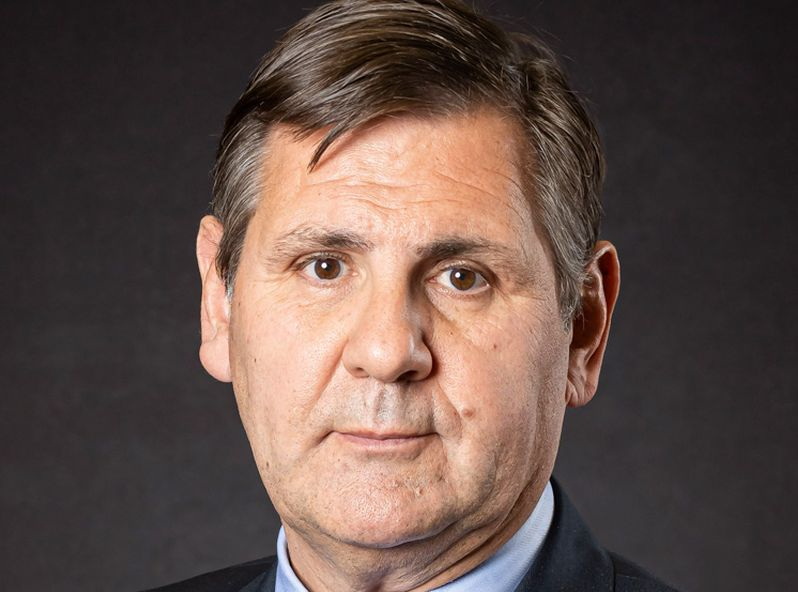 Fallece el procurador de Vox Francisco Javier Carrera