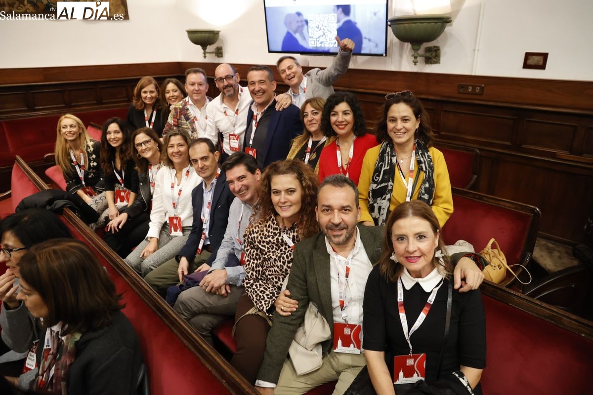 Antiguos alumnos de la USAL se reencuentran 30, 35 y 40 años después de graduarse 