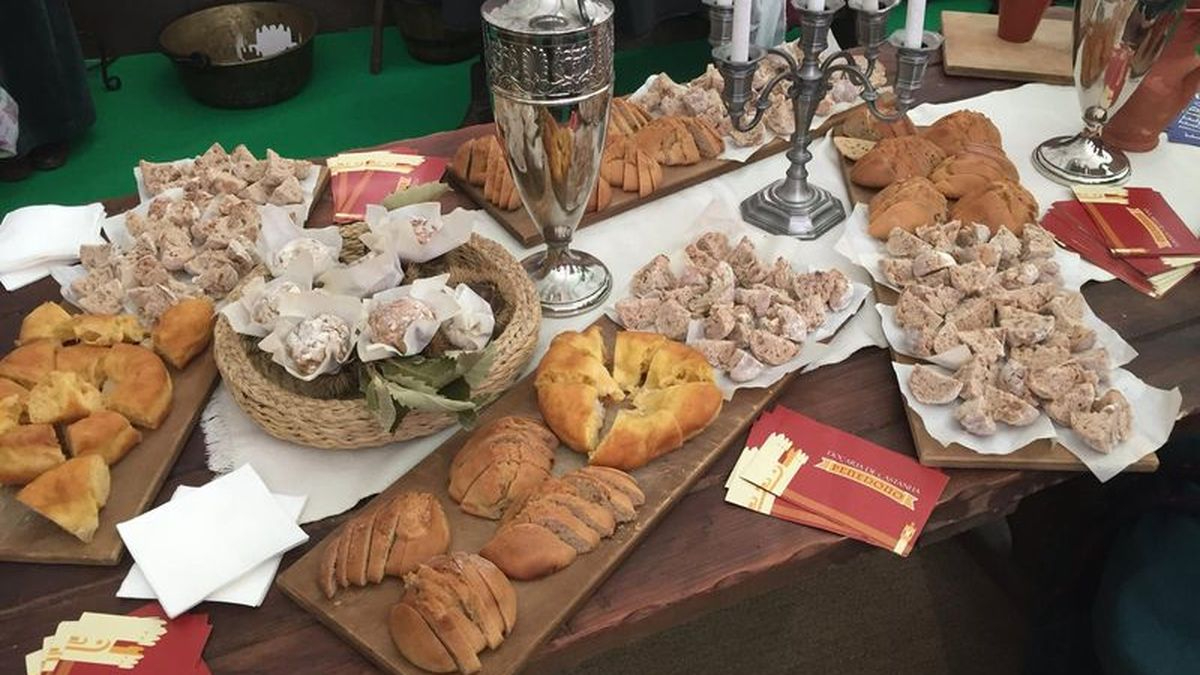 Un mercado repleto de productos artesanos, diversión y gastronomía ‘beirã’