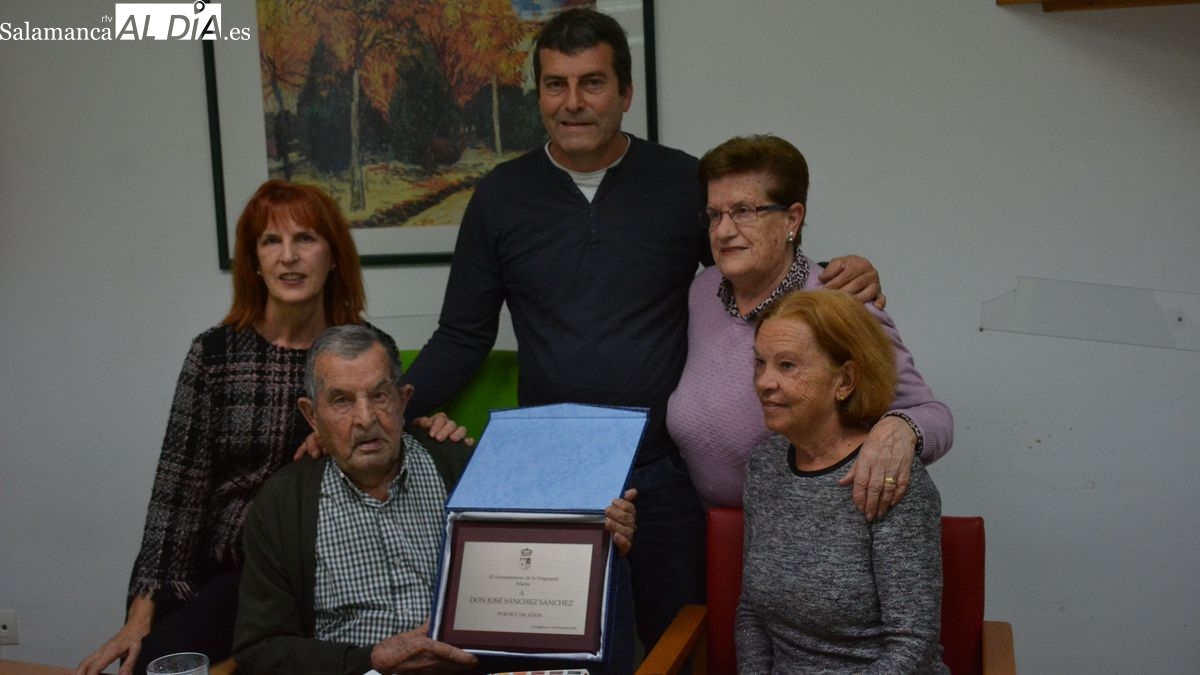 José Sánchez Sánchez cumple 100 años de edad en la residencia de La Fregeneda