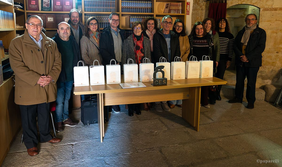 El CES dona sus últimas publicaciones a los Institutos de Enseñanza Secundaria