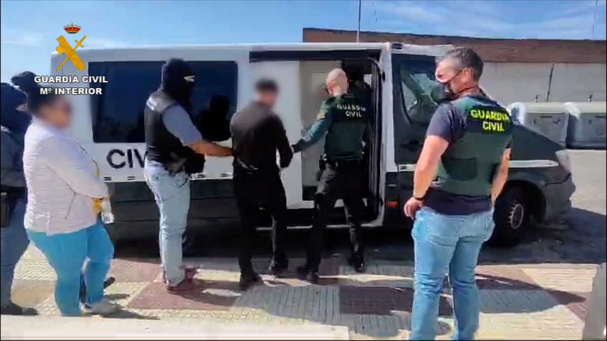 Desmantelada la banda que robaba en casas de Salamanca cuyos propietarios estaban de vacaciones