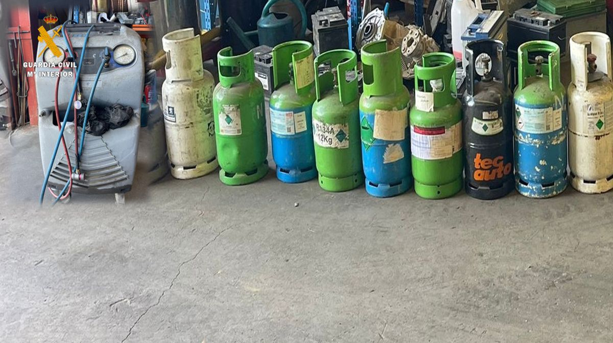 Irregularidades en la gestión de gases refrigerantes fluorados en tres desguaces de Salamanca