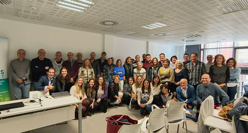 El Aula de Informática de Carbajosa dinamiza la formación de los ciudadanos en nuevas tecnologías