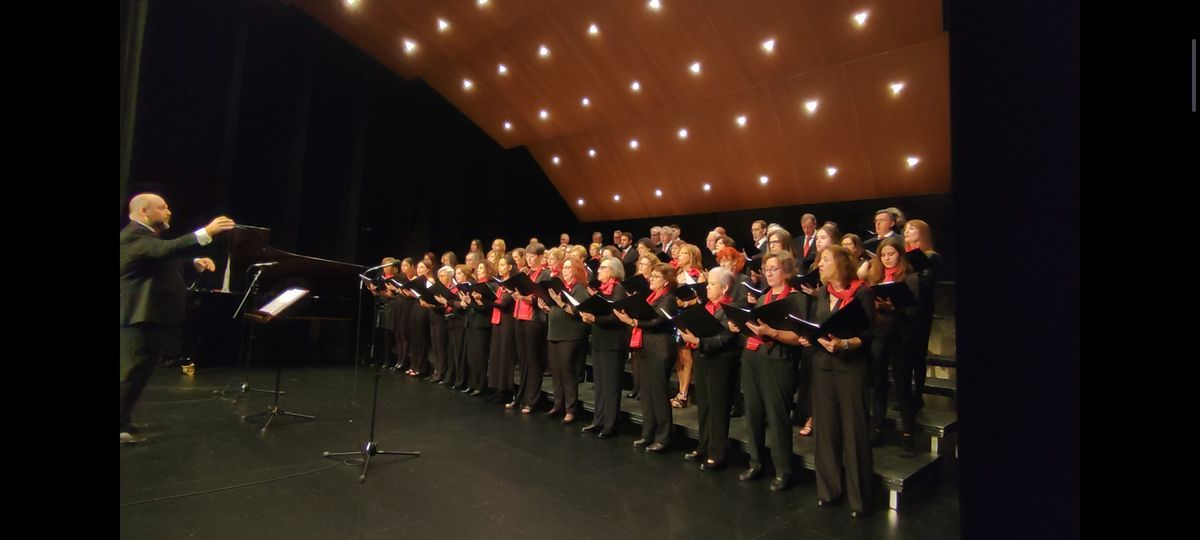 Entrada libre para el concierto de la Coral Polifónica Ciudad de Salamanca y la Coral Eufonía 