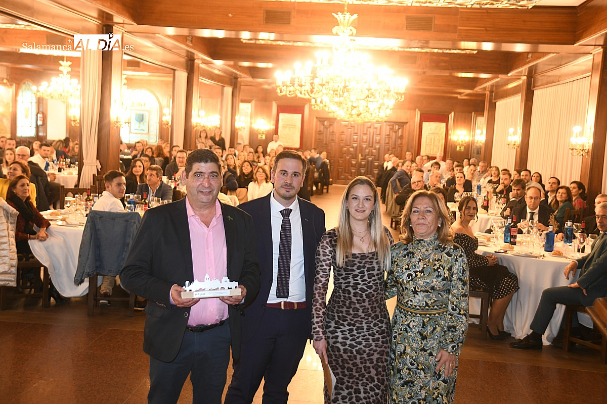 El Sanatorio, Carpisa y DR-SYN reciben el cariño del empresariado al recoger los Premios Afecir 2024