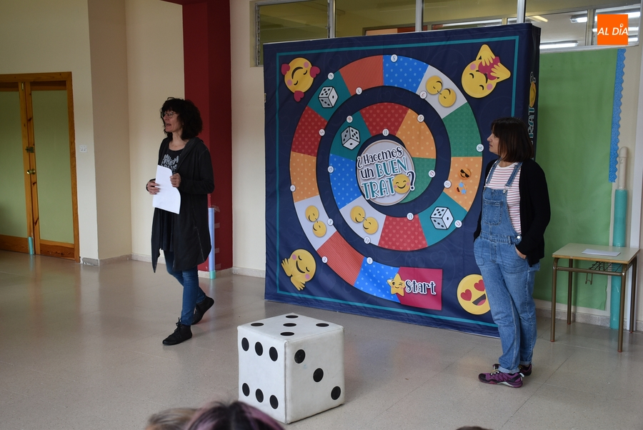 Los escolares de 6º tomarán parte en nuevas sesiones del juego ‘¿Hacemos un buen trato?’