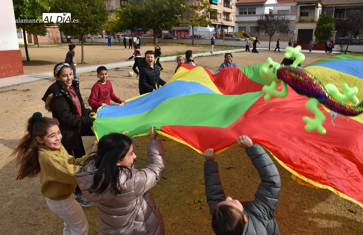 El Colegio San Francisco estrena los ‘Recreos Inclusivos’ repletos de diversión