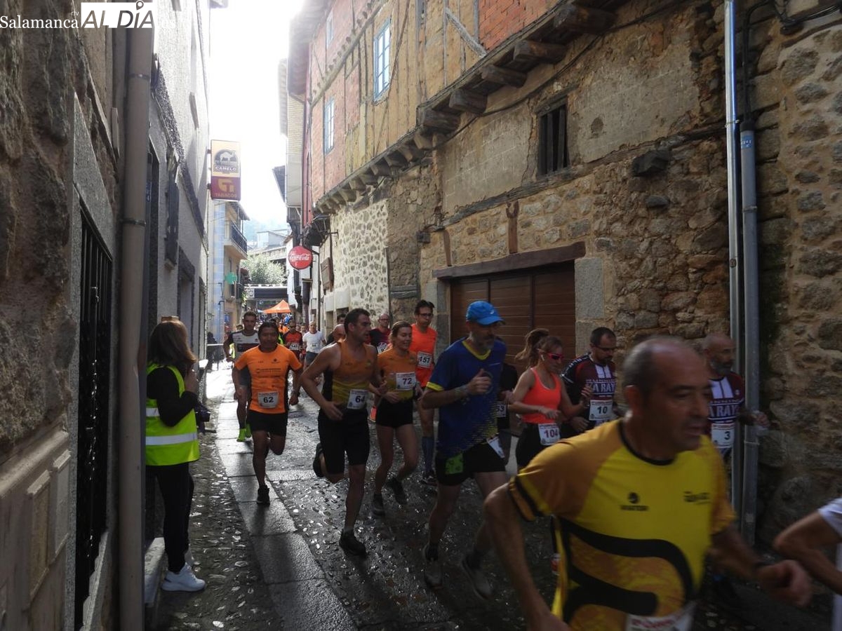 Juan Bueno y Verónica Sánchez se imponen en la X Carrera Popular Ruta de los Lagares Rupestres