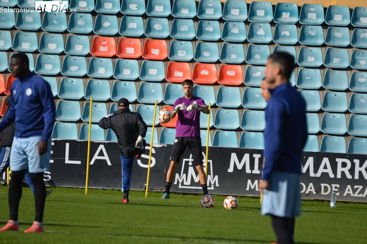 El Salamanca UDS se blinda en el Helmántico en la última sesión para Valladolid: Jon la inicia con ejercicios específicos (FOTOS)