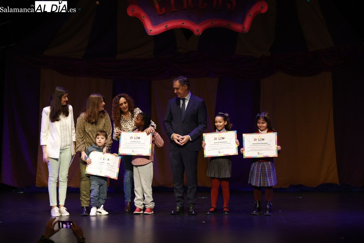 Las FOTOS de la entrega los premios del certamen de dibujo del Día Universal de la Infancia