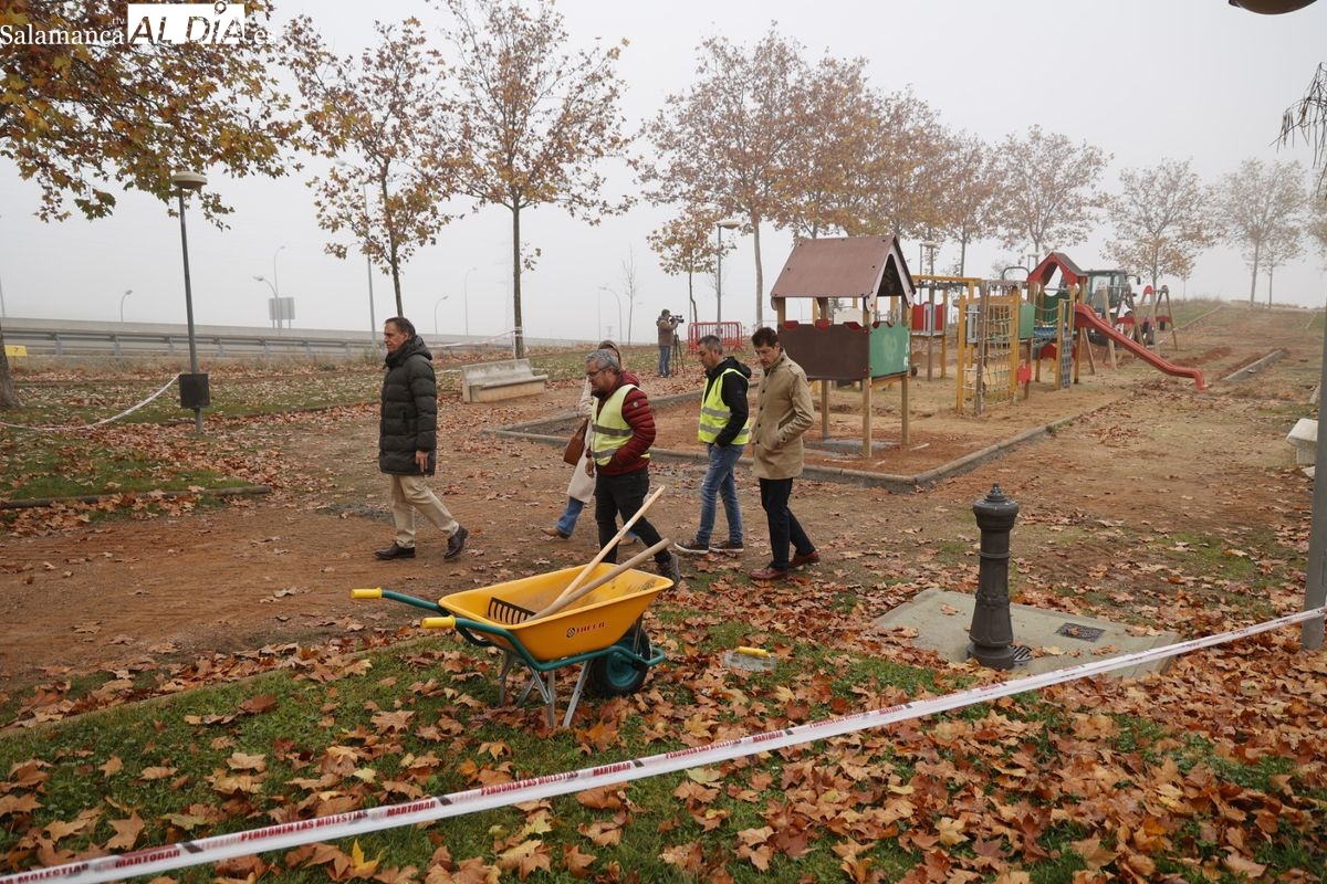 Arranca la modernización de cuatro plazas de El Zurguén