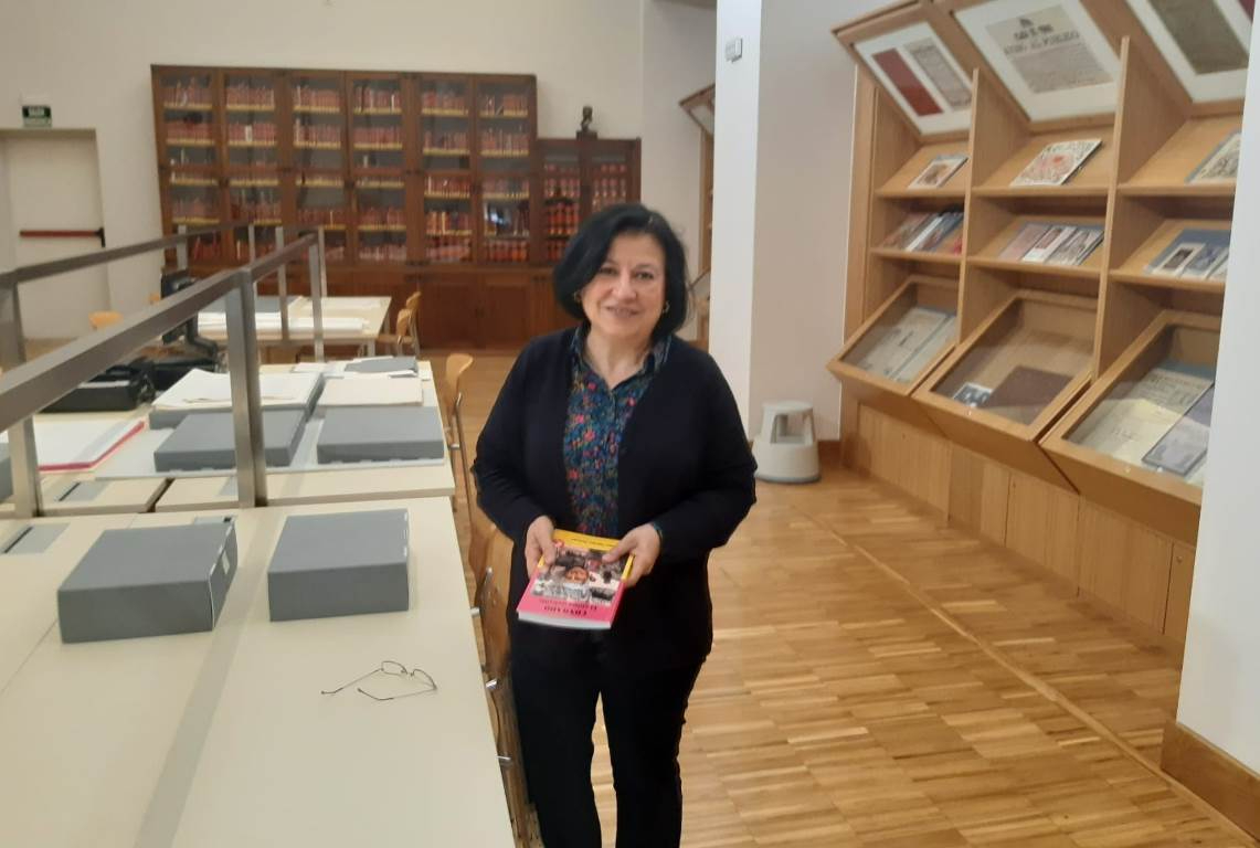 La Biblioteca de la Plaza de Las Ventas recibe el libro sobre Conrado