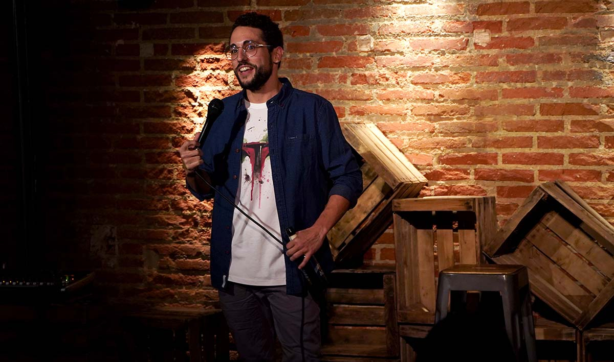 El humorista Galder Varas llega a Salamanca con su monólogo ‘Esto no es un show’ 