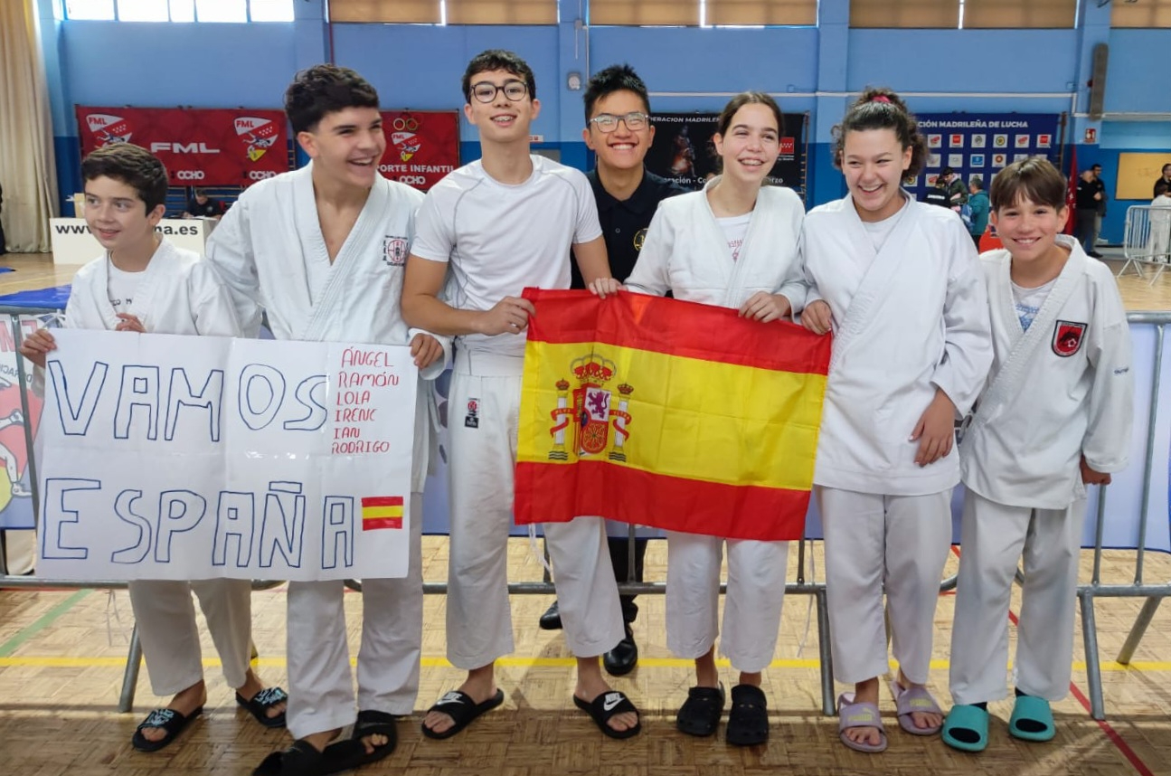 Seis alumnos de Dojo Kun se cuelgan 9 medallas en el Torneo Internacional de Ju Jutsu de la UE