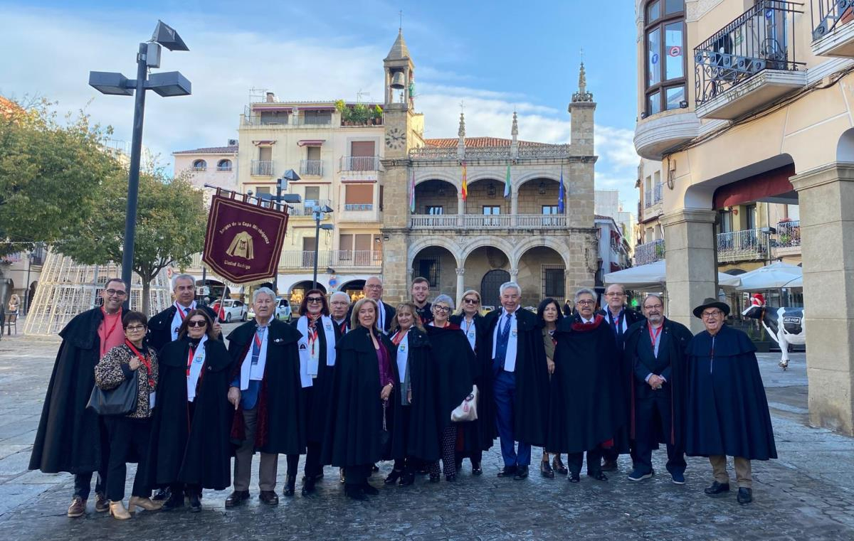 Capistas mirobrigenses toman parte en Plasencia en el Encuentro Nacional de la Capa