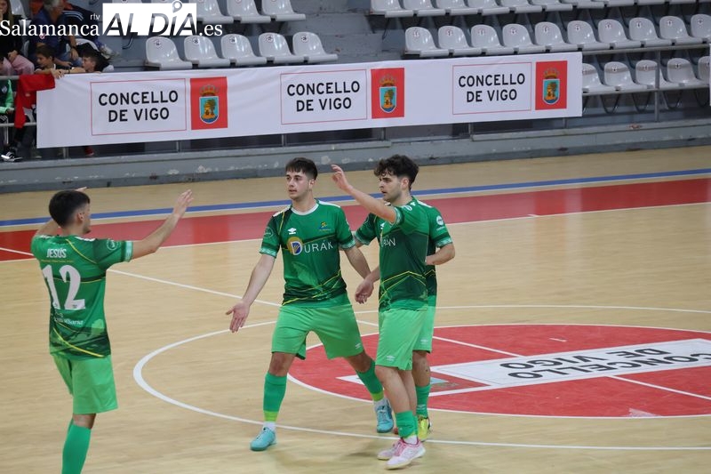 El Piensos Durán Albense rescata un empate en un duelo de dos caras (3-3)