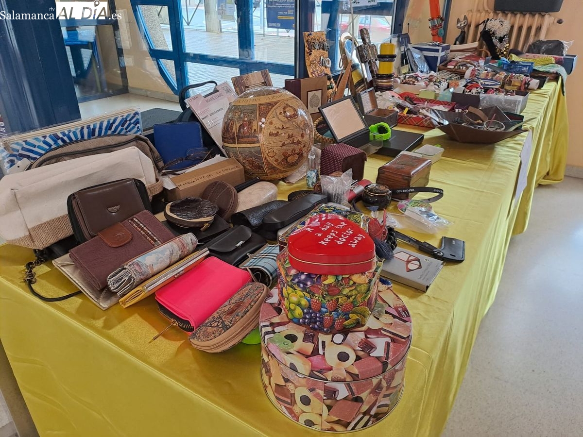 Vuelve el Mercadillo Solidario Europeo a la Escuela de Idiomas de Salamanca