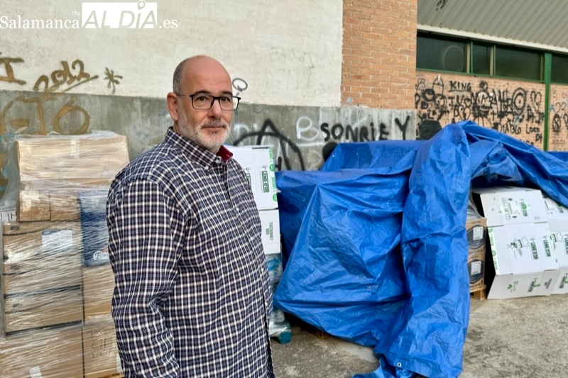 José Antonio Salinero, el conductor que lleva la solidaridad de Peñaranda hasta los más afectados por la Dana