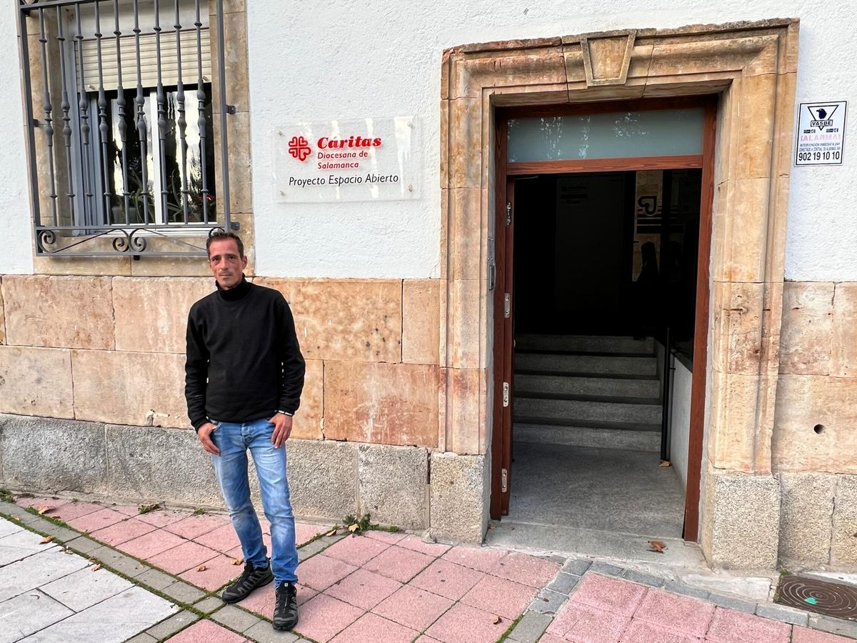 La historia de Juan Diego: La gente mira hacia atrás cuando nos ven, a otro lado, no nos preguntan cómo estamos o no nos lanzan una sonrisa