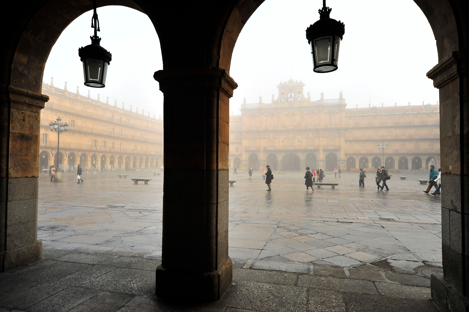 Misteriosa y seductora 