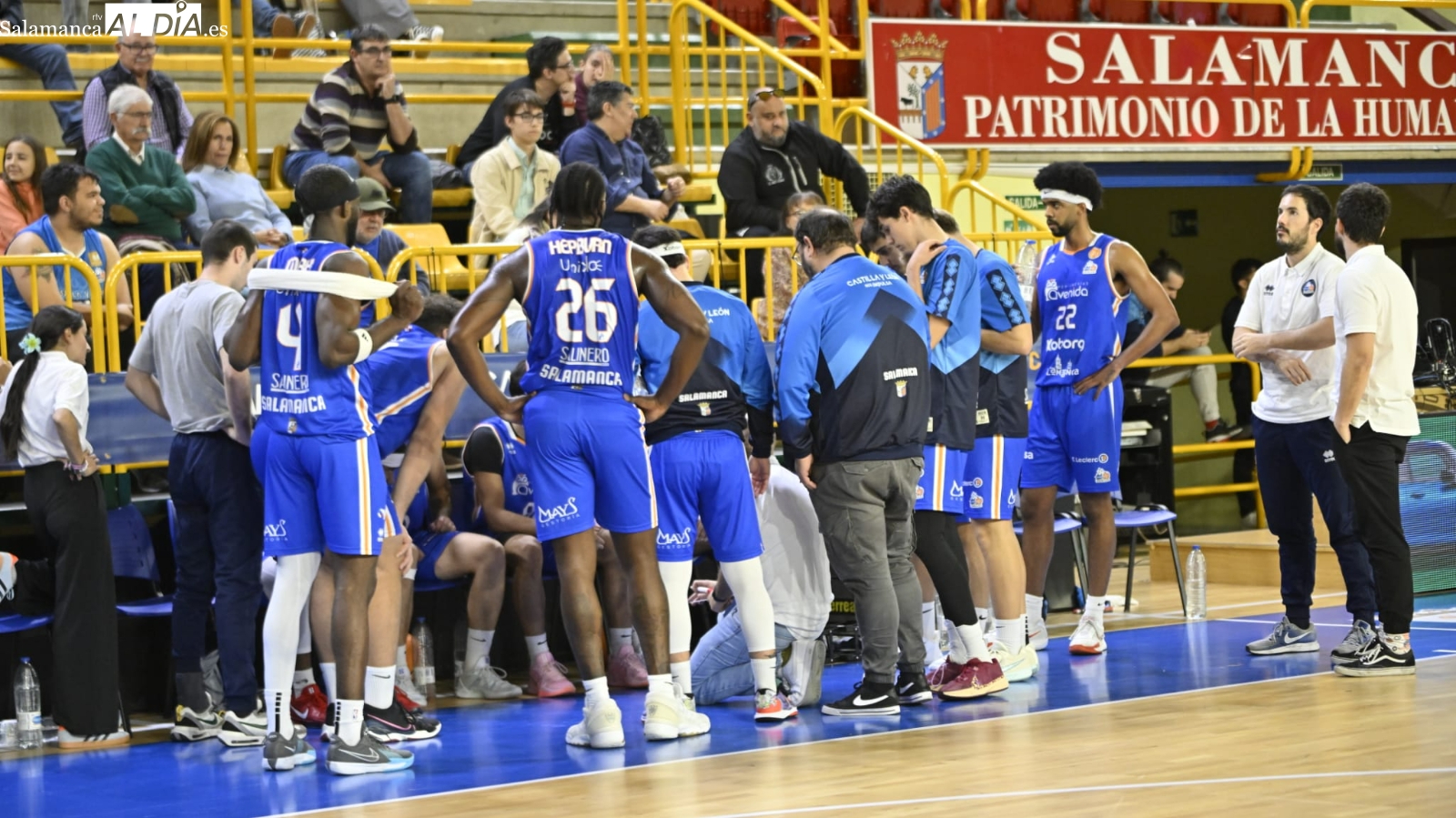 Triunfo del Perfumerías Avenida Xoborg sobre el Bosco Salesianos (70-81) 