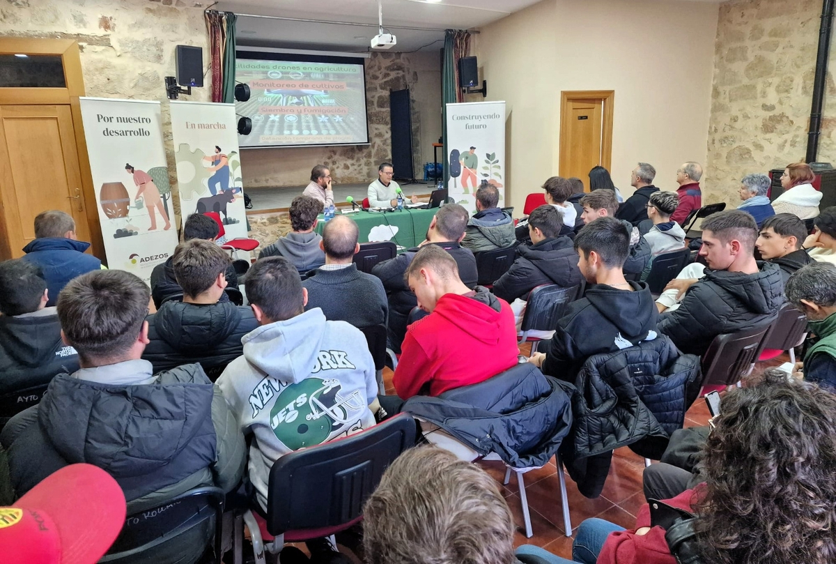 Gran interés en la segunda de las Jornadas Técnicas ‘Dehesas con futuro’ celebrada en Rollán