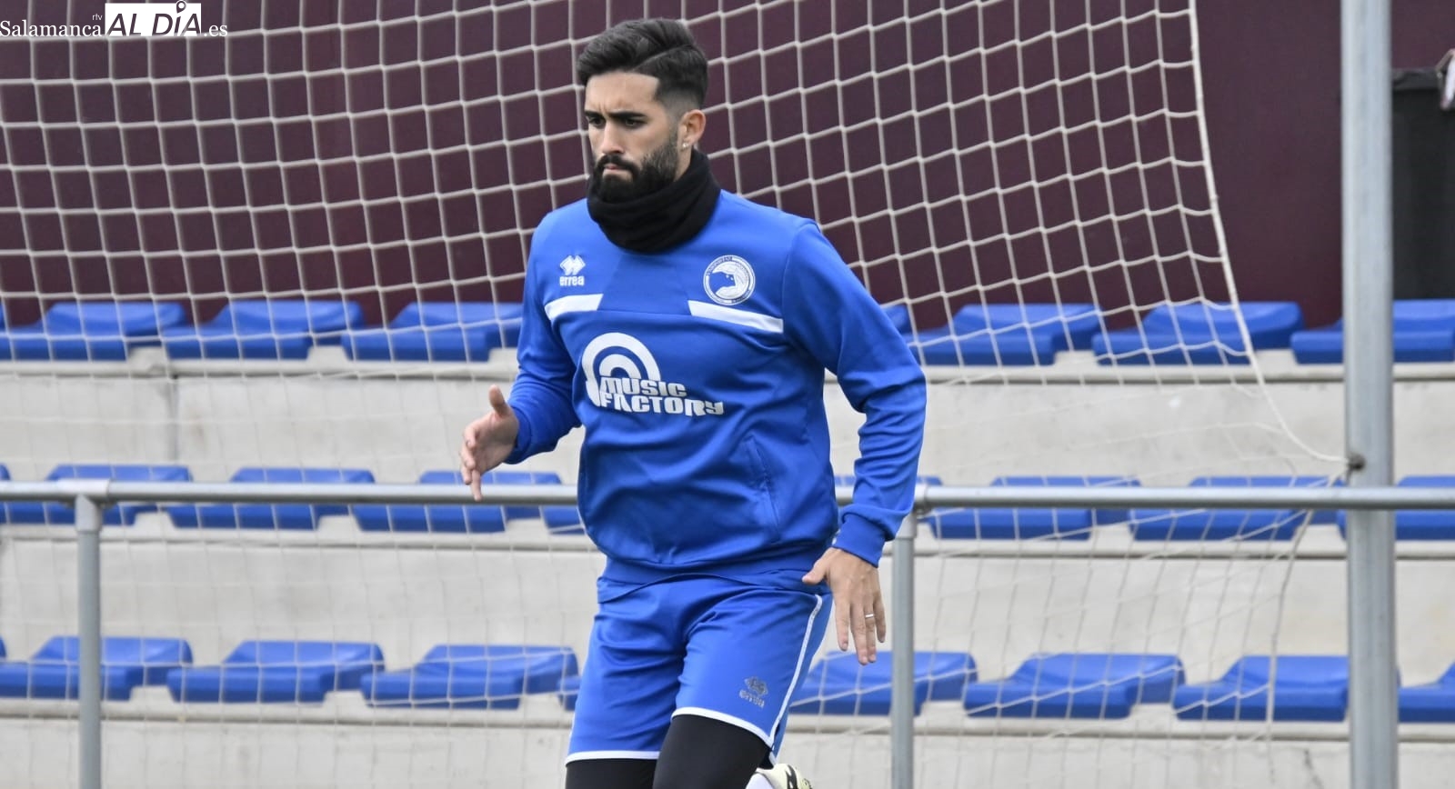 Dani García toca balón en la recuperación de su lesión y Carlos García solo hace carreras al margen en Unionistas para Andorra