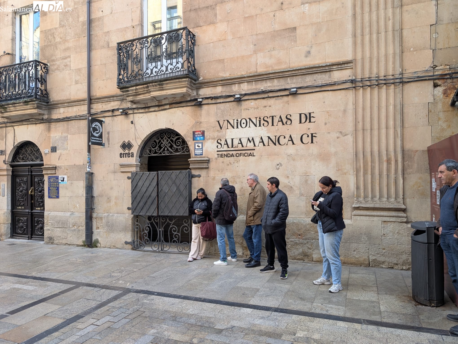 La afición de Unionistas sigue sacando entradas para el Rayo: dos gradas del Reina Sofía llenas y hasta 588 visitantes 