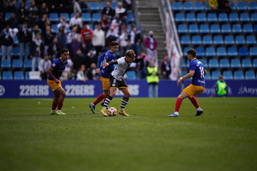 A Unionistas se le escapa su primera victoria fuera de España con el empate en Andorra (1-1)