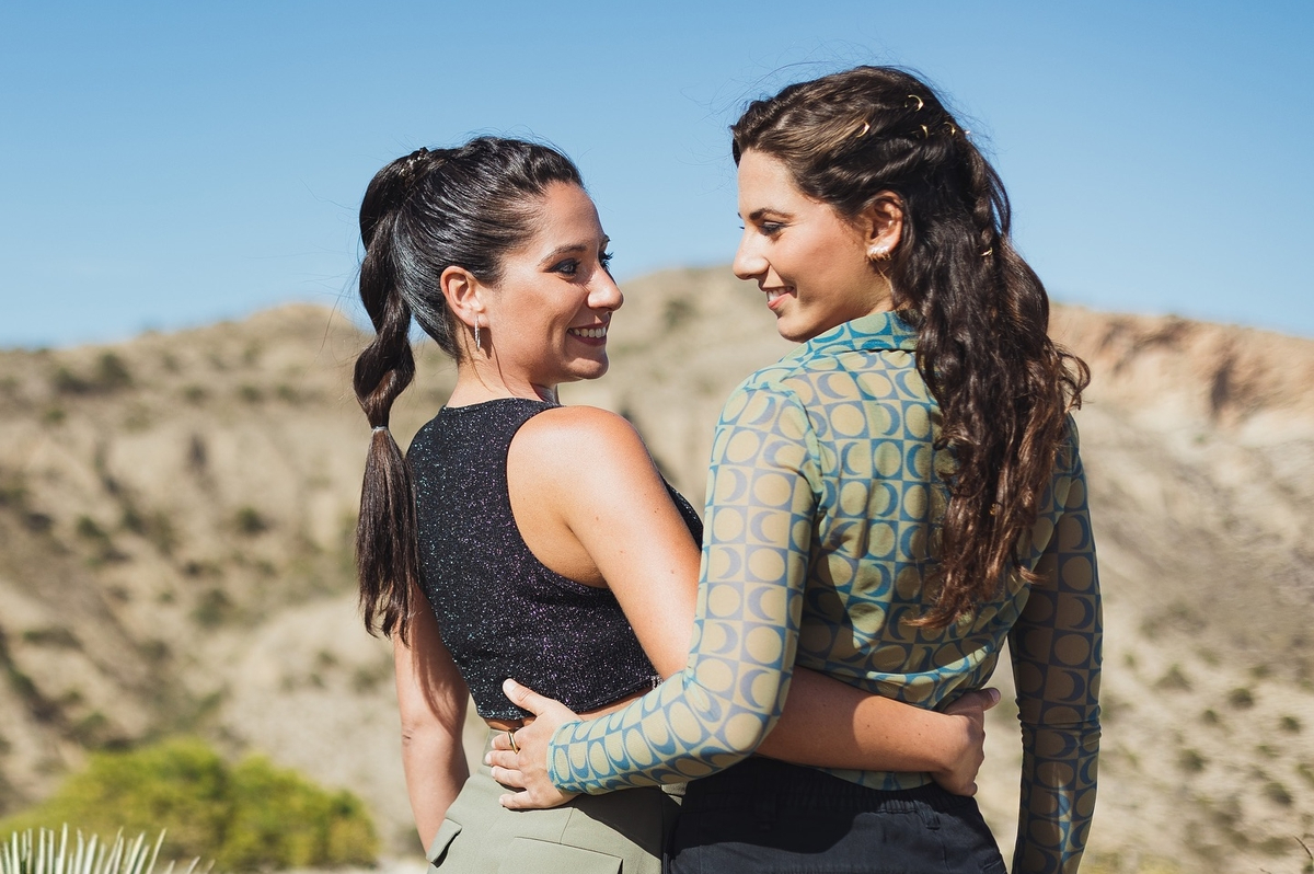 El dúo salmantino con raíces en Sotoserrano: Nuestro primer concierto como Doya fue en la plaza del pueblo. Fue super especial