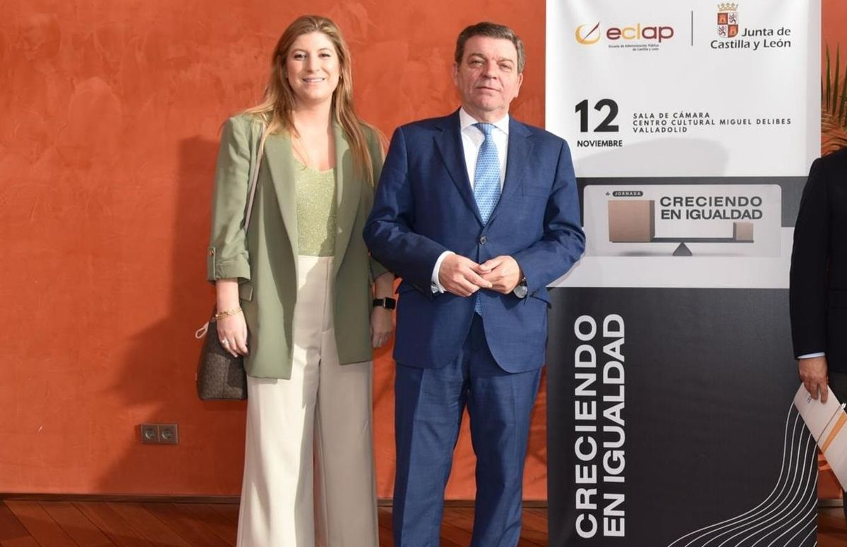 Casi tres de cada cuatro empleados públicos de la Junta son mujeres