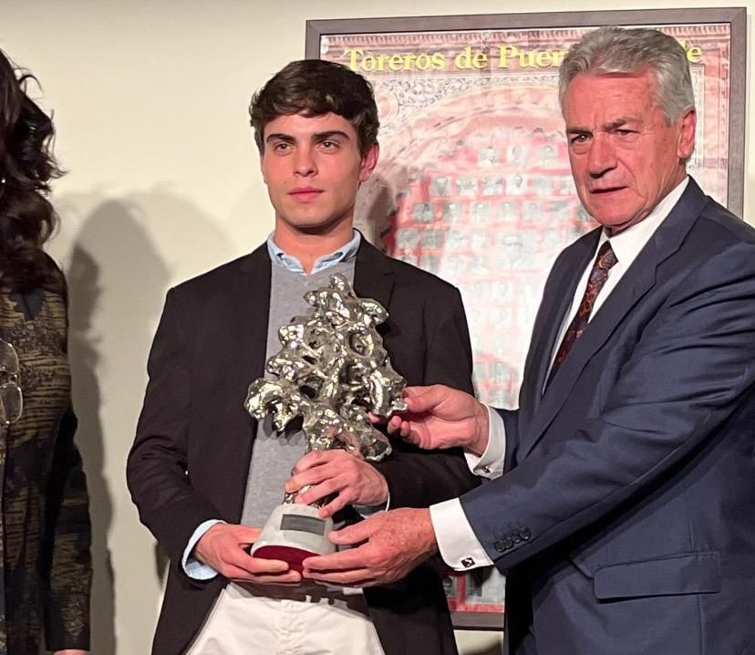 El novillero salmantino Jesús Yglesias premiado con el Pino de Plata