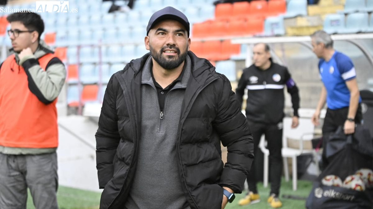 Jehu y la roja en el 2-1 del Salamanca UDS: Hay un señor que siempre se enoja y se le ha aparecido un fantasma cuando hemos metido