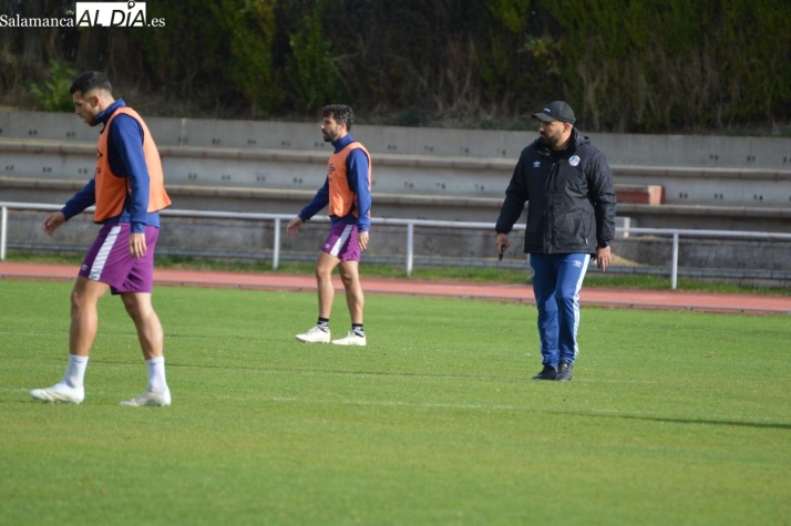 Jehu, sobre Dueñas en el Salamanca UDS: Le veo capacitado para ser el primer entrenador. No entiendo... si va a ser la porra de la nota, está bueno