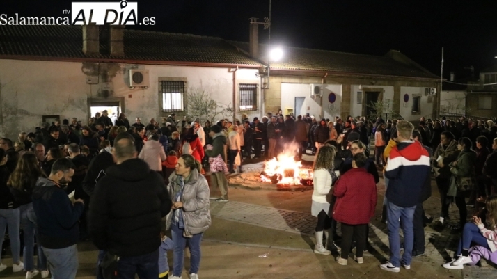 Mercadillo navideño, castañada y actuación del dúo Barrumba para celebrar el puente de la Inmaculada en Vilvestre