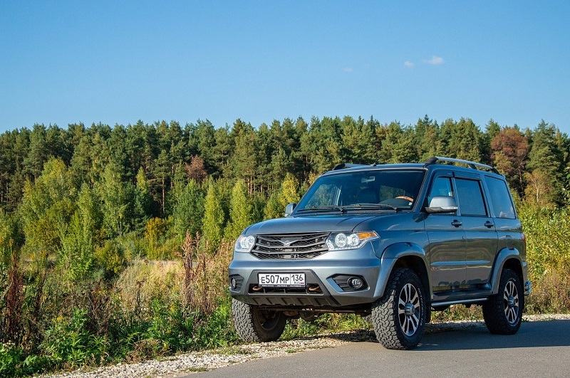 Comprobaciones básicas para evitar daños imprevistos en tu coche