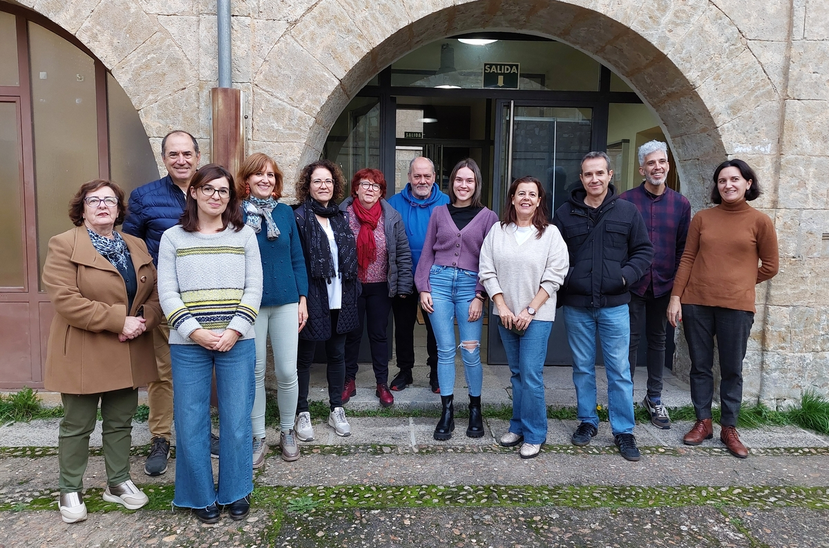 La Sección de Ciudad Rodrigo de la EOI crece con la creación de un Aula de Lectura