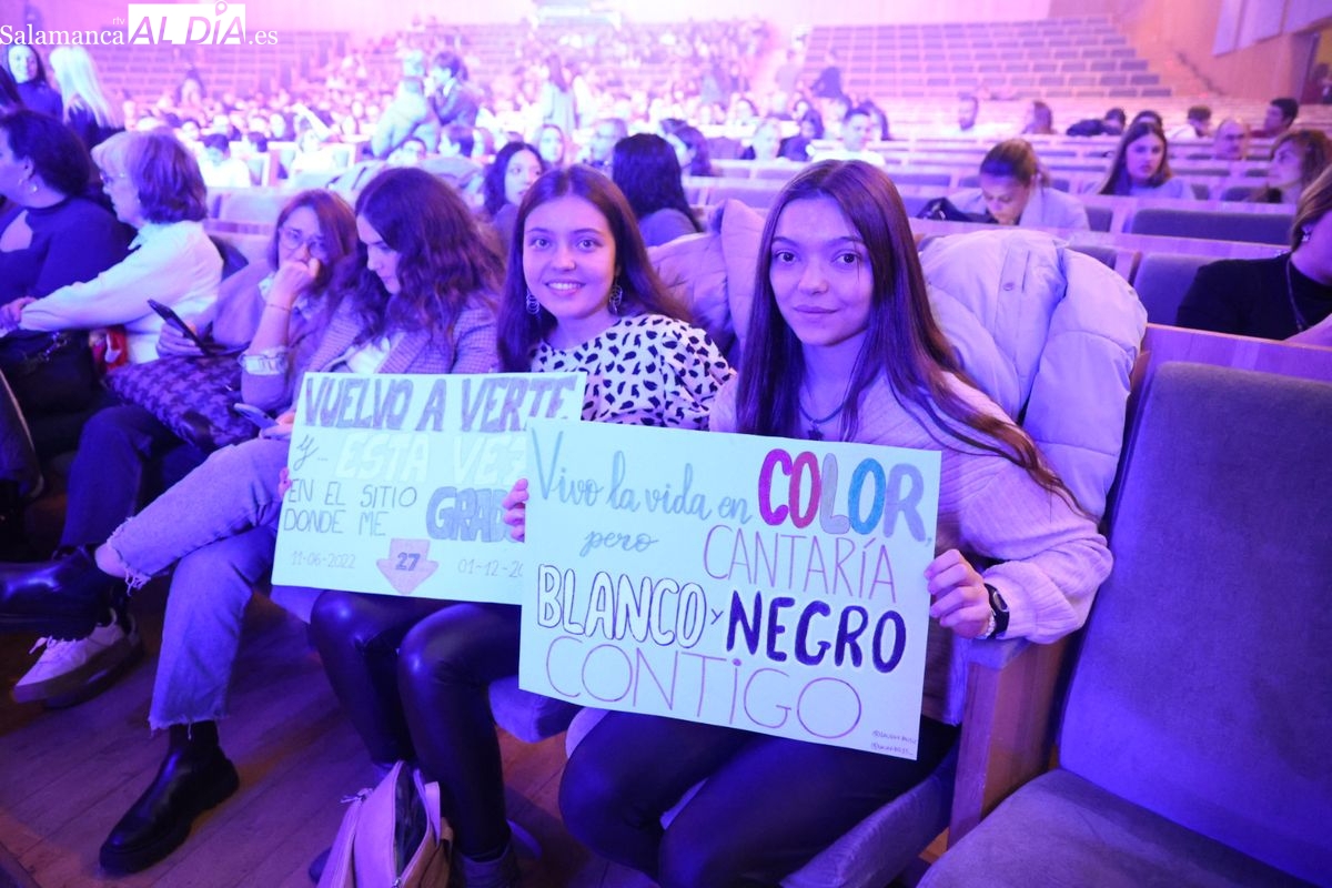 Los salmantinos disfrutan del concierto de Malú (GALERÍA DE FOTOS)