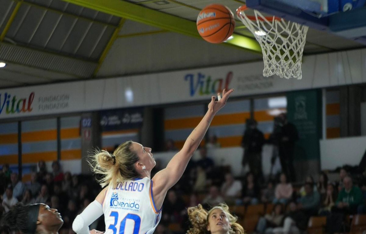 El Perfumerías Avenida gana al Araski tras la exhibición de La Fonteta (65-93)