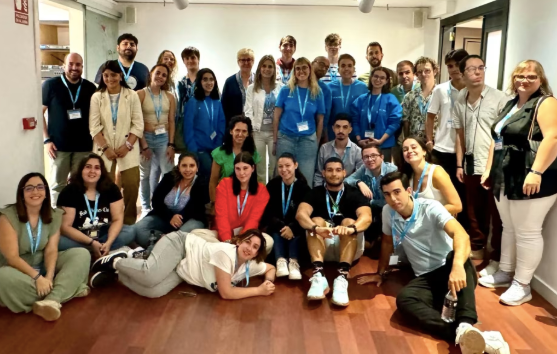 Familias de menores con cáncer destacan el avance en la supervivencia del cáncer infantil, que alcanza un 83,9 % en España a cinco años del diagnóstico