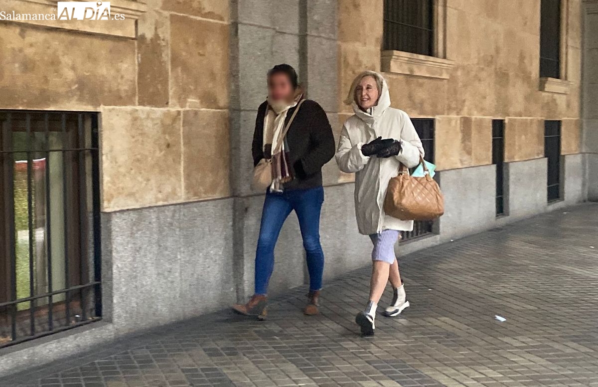 La alcaldesa de Alba de Tormes asegura que se informó mediante cartelería del puesto y que la persona contratada era la más adecuada  