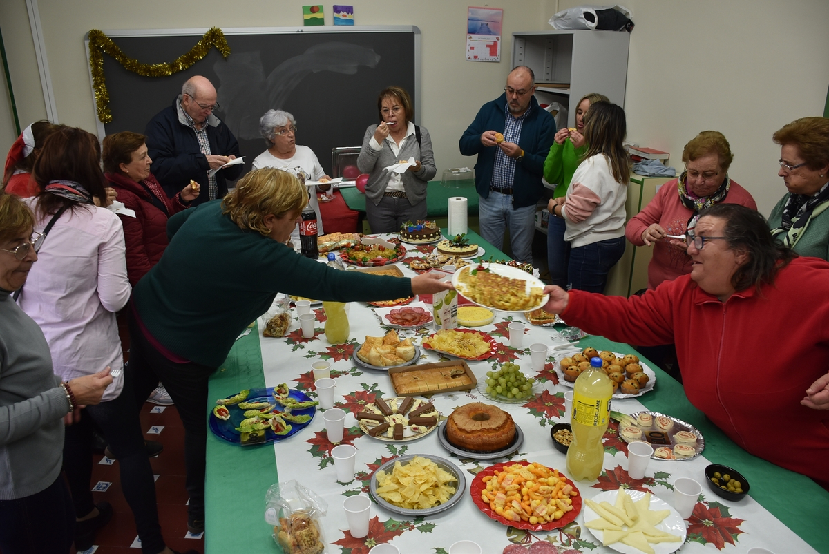 La Escuela de Adultos celebra el final del 1º trimestre con su clásica jornada de convivencia