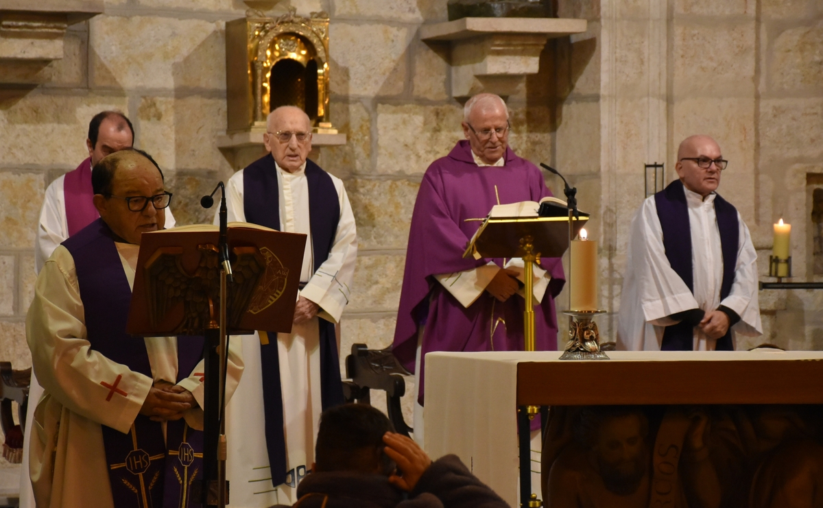 El Patronato del Hospital de la Pasión reza por el eterno descanso de su hermano José Manuel Carballo