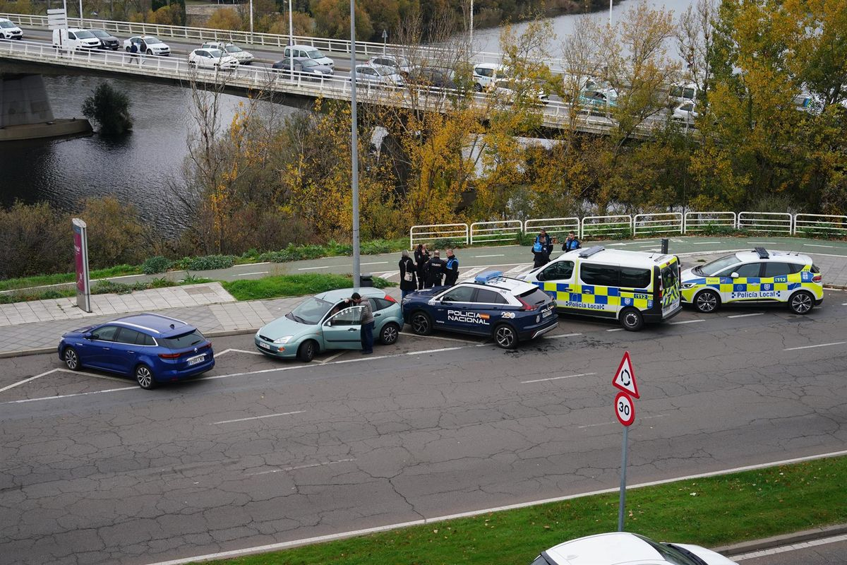 Una mujer se lanza al río Tormes en Salamanca, tras bajarse del coche en el que iba con su pareja
