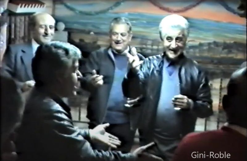 EN EL RECUERDO. El Viti en una fiesta flamenca en Macotera 