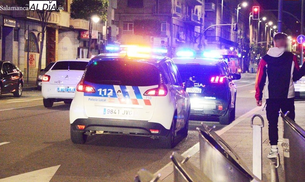 Madrugada movida con una pelea en la calle Varillas y pintadas vandálicas en la plaza de la Fuente